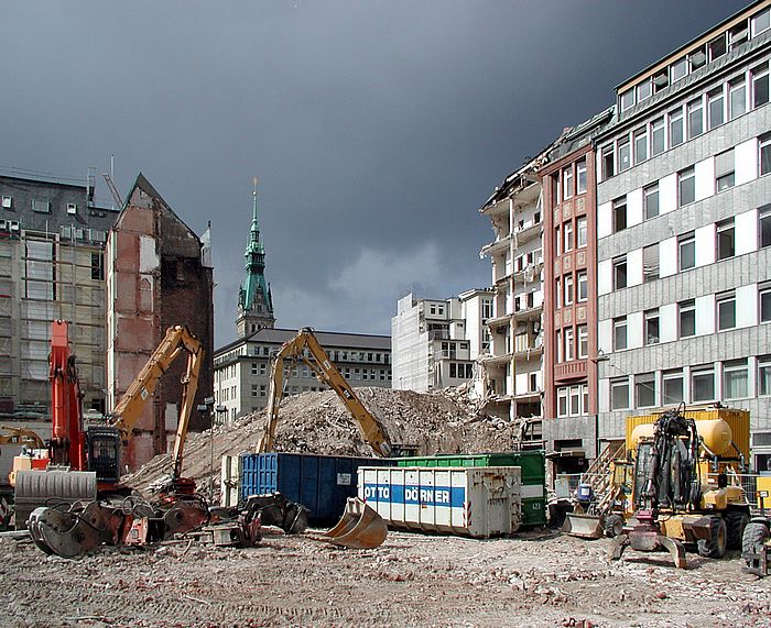 L&uuml;cke