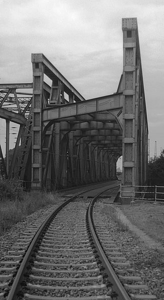 Eisenbahnbr&uuml;cke